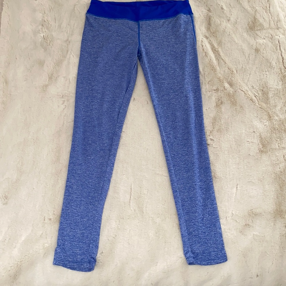 Athletic Yoga Leggings - Picture 5 of 6